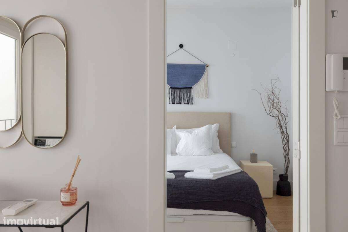 Apartamento com 1 quartos - localizado em São Bento Lisbon - Grande imagem: 4/20