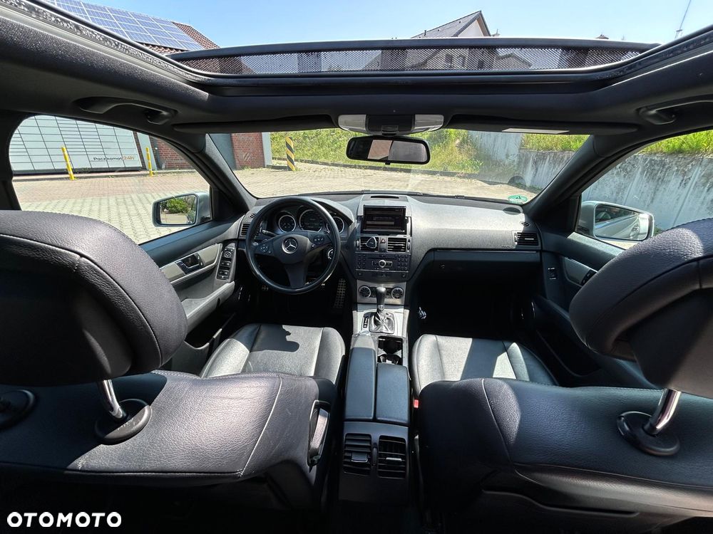 Mercedes-Benz Klasa C 250 CGI Automatik BlueEFFICIENCY SPORT EDITION - 16