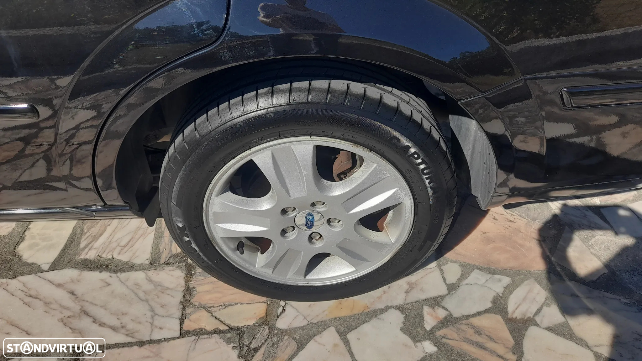 Ford Mondeo SW 2.0 TDdi Ghia - 12