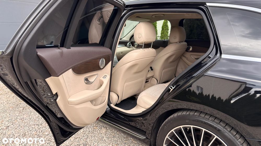 Mercedes-Benz Klasa C 220 d 9G-TRONIC Avantgarde - 21