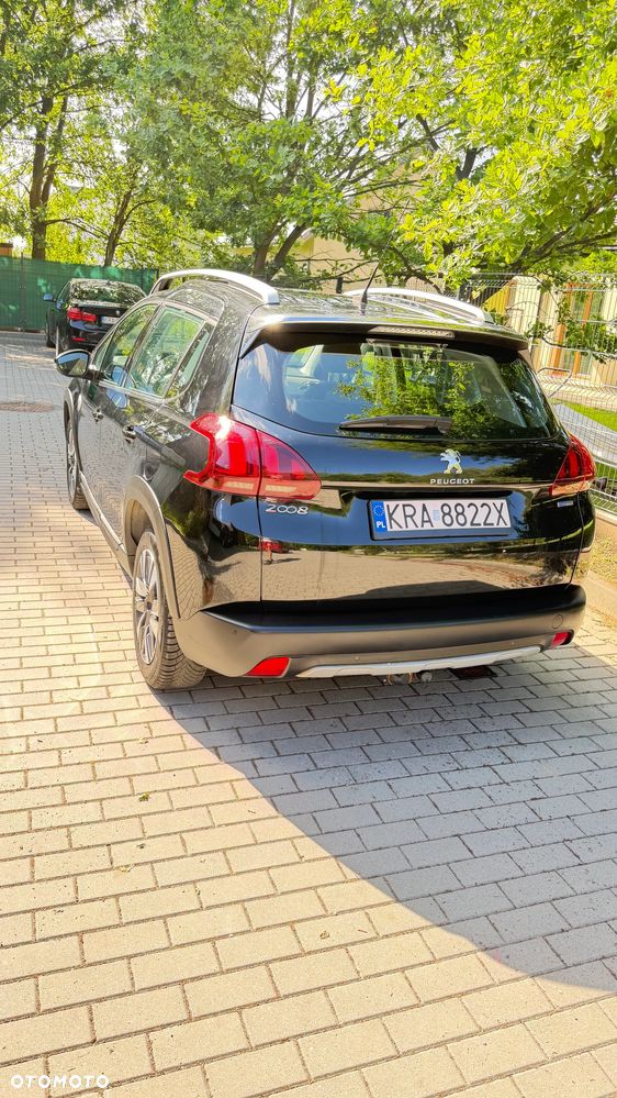Peugeot 2008 1.2 Pure Tech Allure S&S - 7