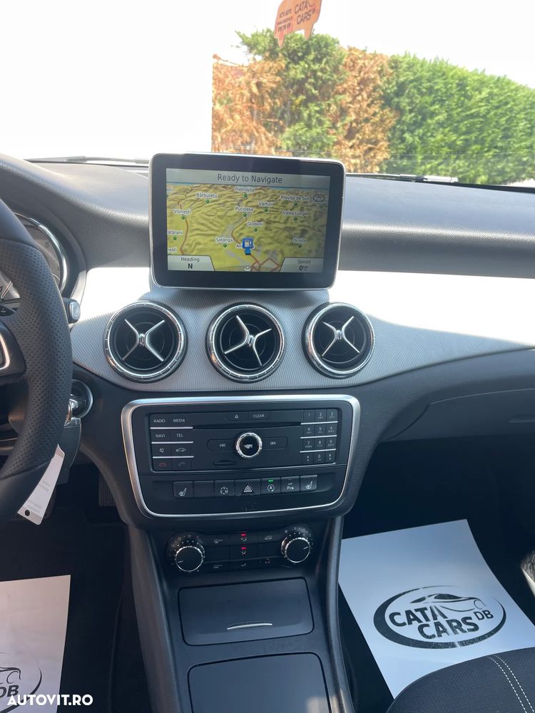 Mercedes-Benz CLA 220 d 7G-DCT - 36