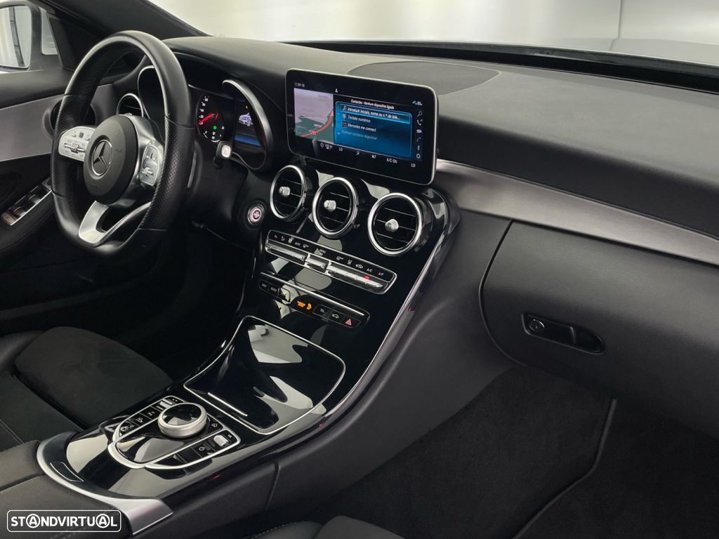 Mercedes-Benz C 300 de AMG Line - 24