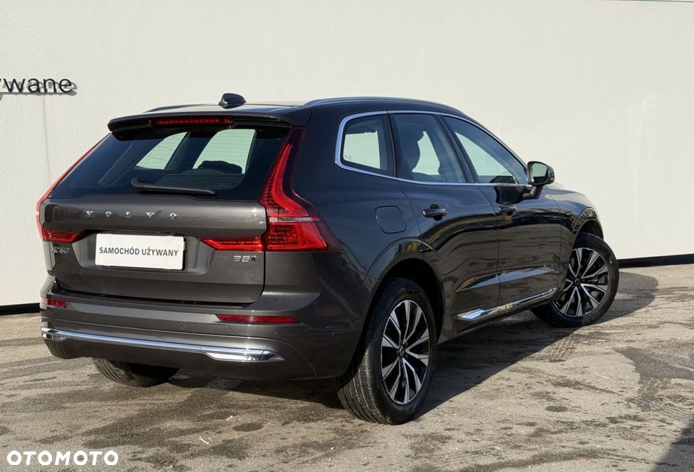 Volvo XC 60 - 8