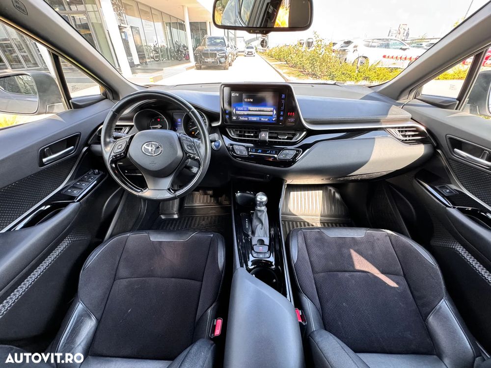 Toyota C-HR Style Selection - 24