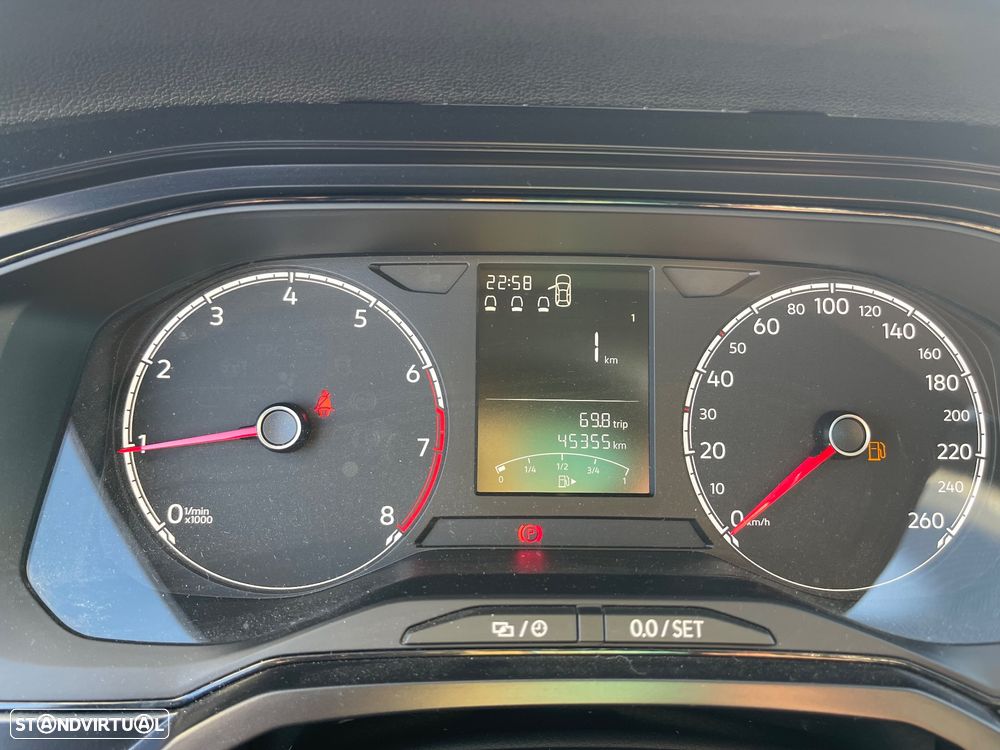 VW Polo 1.0 Trendline - 27