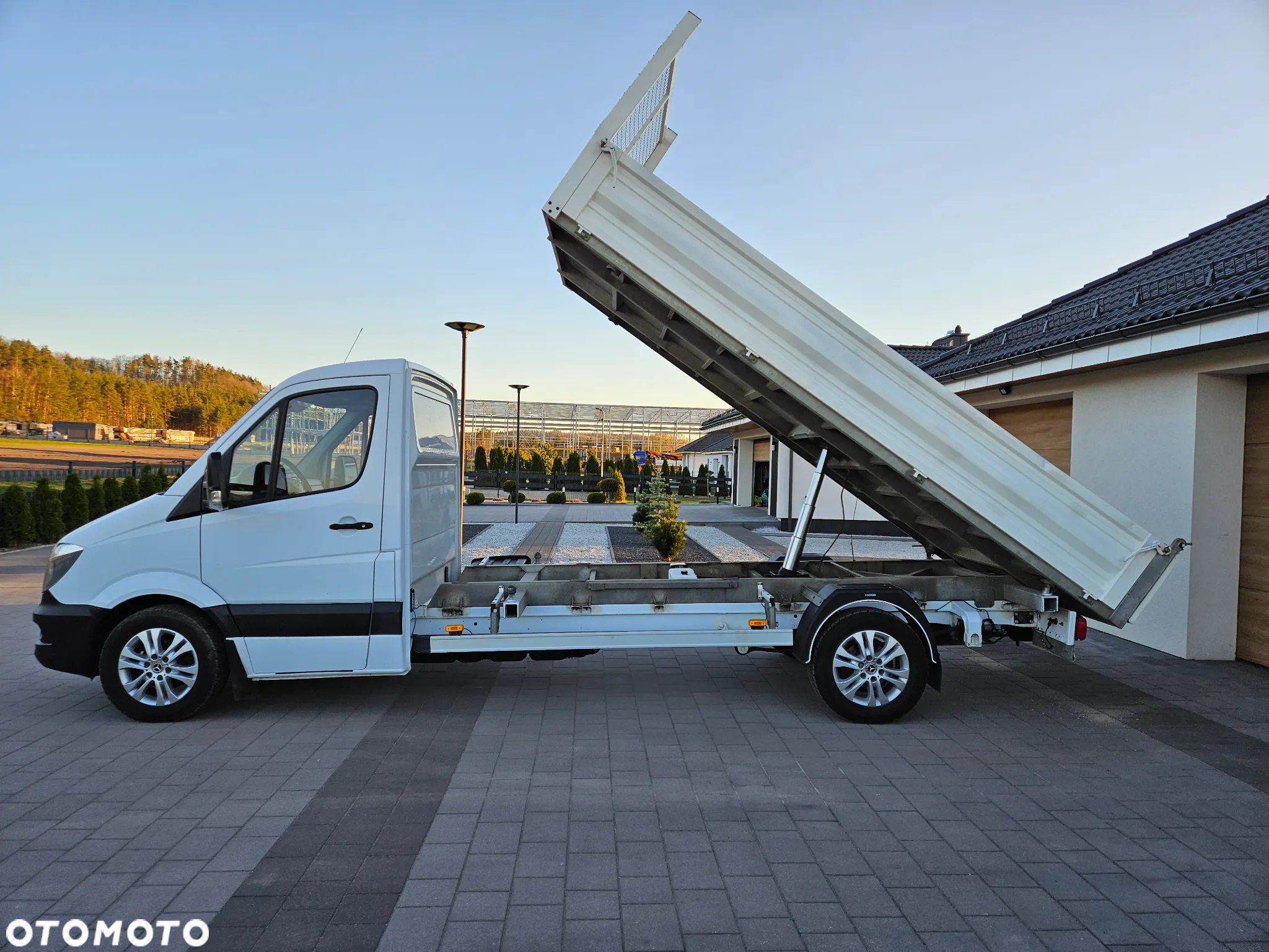 Mercedes-Benz SPRINTER  906 - 16
