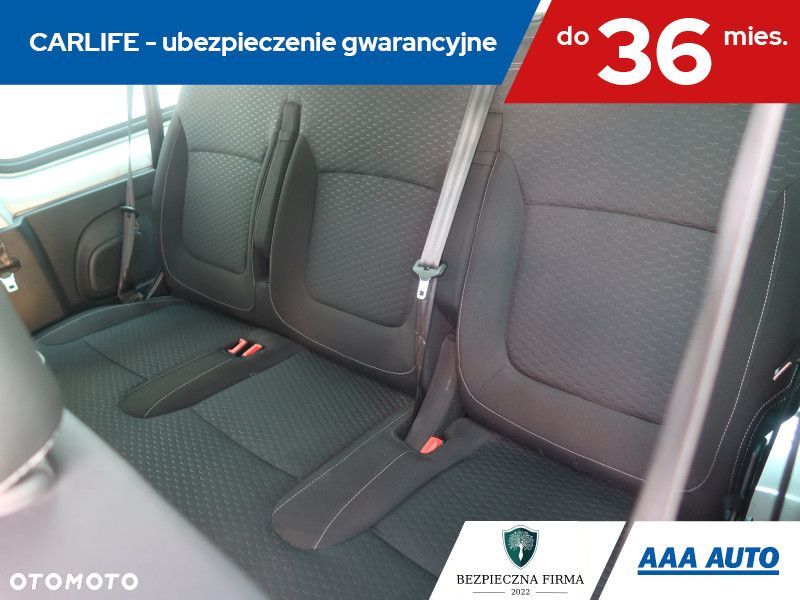 Opel Vivaro - 19