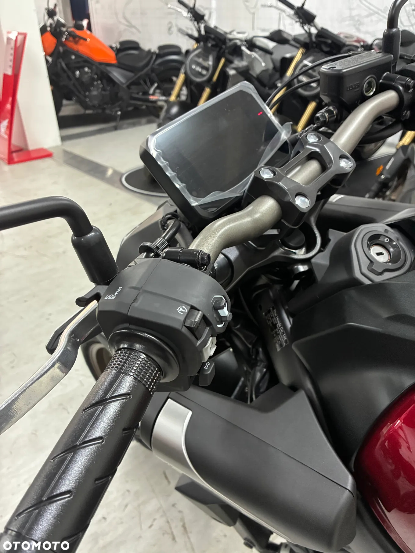 Honda CB - 6