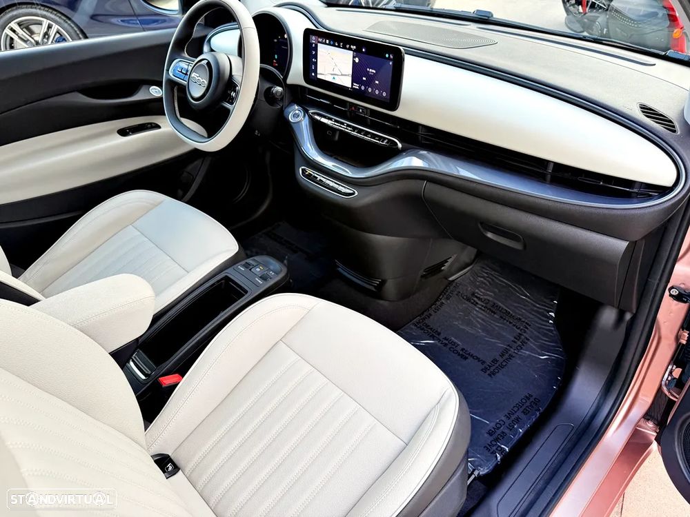 Fiat 500e La Prima - 23