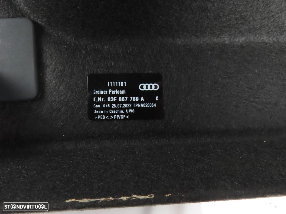 Chapeleira / Tabuleiro mala Usado / Original AUDI Q3 (F3B) 83F867769A - 3
