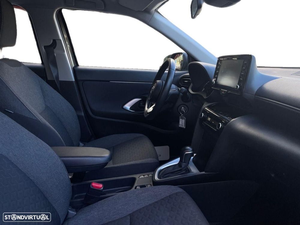 Toyota Yaris Cross 1.5 HDF Comfort Plus - 6