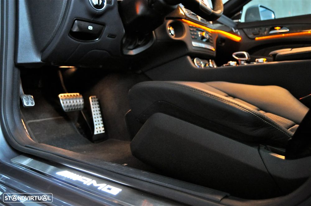 Mercedes-Benz CLS 63 AMG - 13