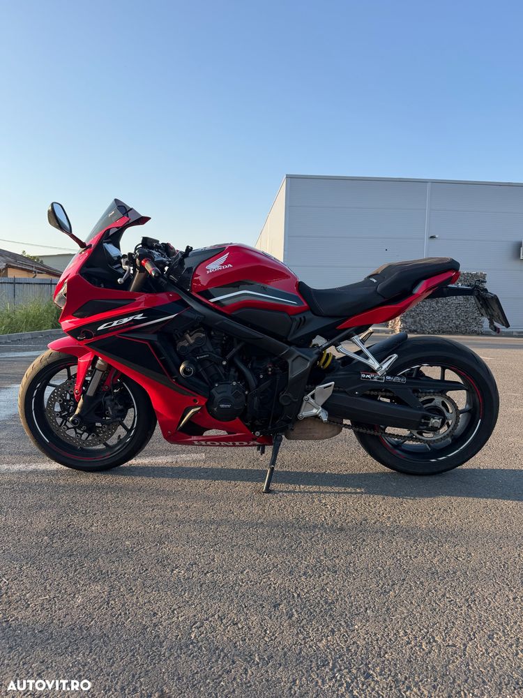 Honda CBR 650R - 3