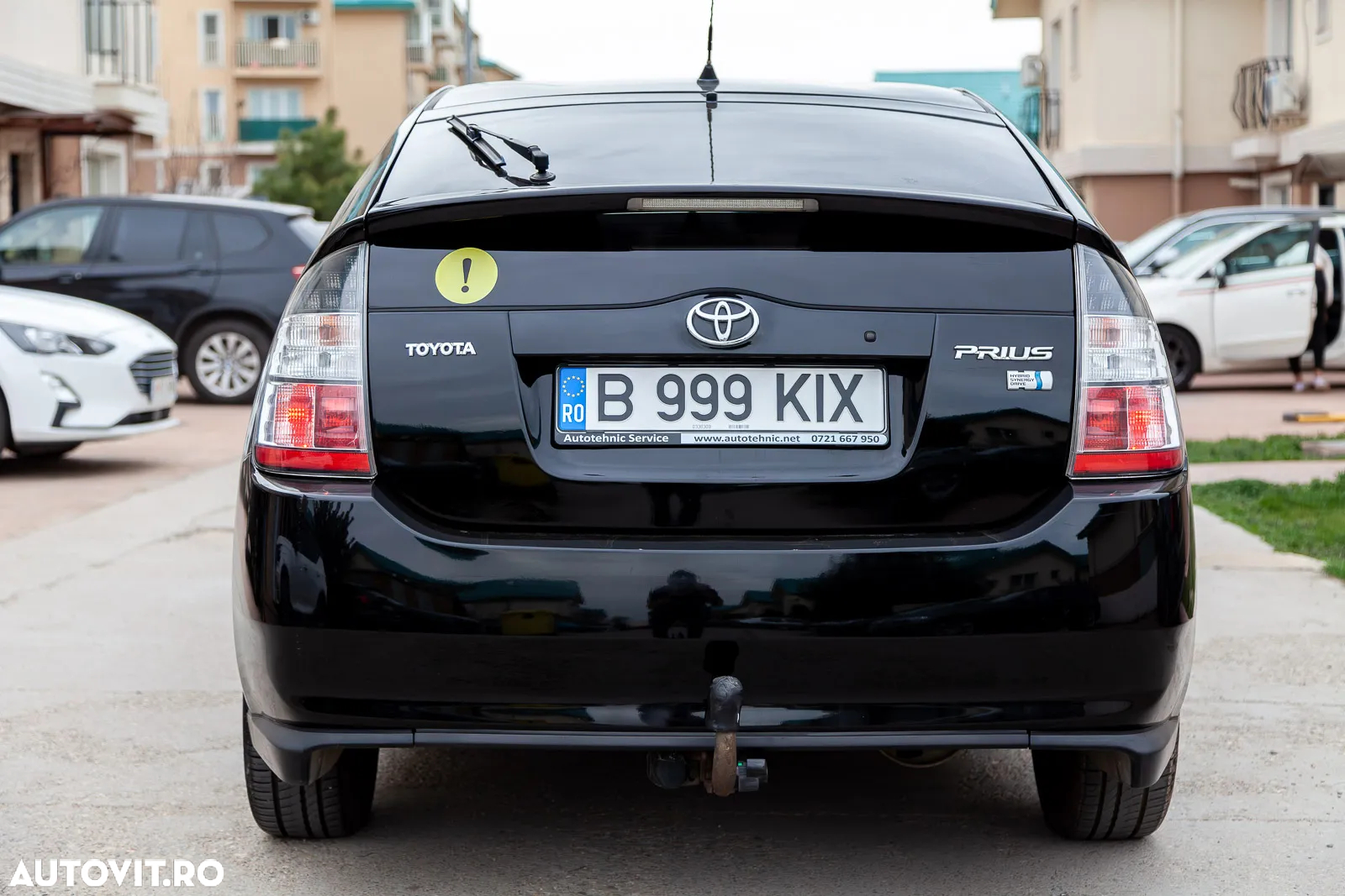 Toyota Prius - 5