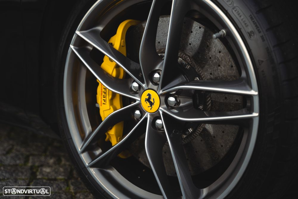 Ferrari 488 GTB - 11