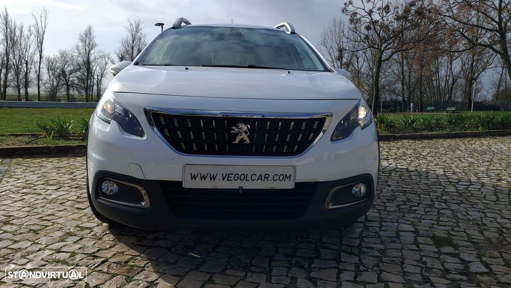 Peugeot 2008 1.5 BlueHDi Signature - 8