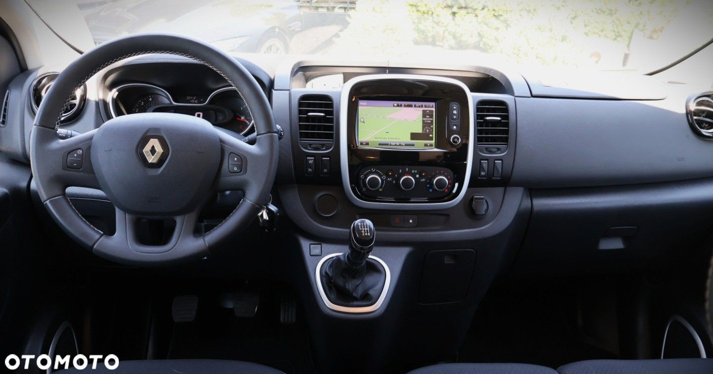 Renault Trafic - 17