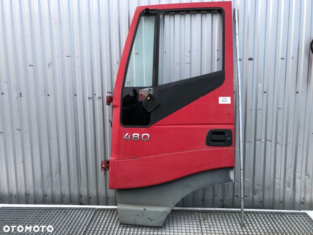 DRZWI LEWY PRZÓD  IVECO STRALIS I 2002 - 2022 AS 260S48 353 kW [480 KM] 6x2/4 2002 - 1