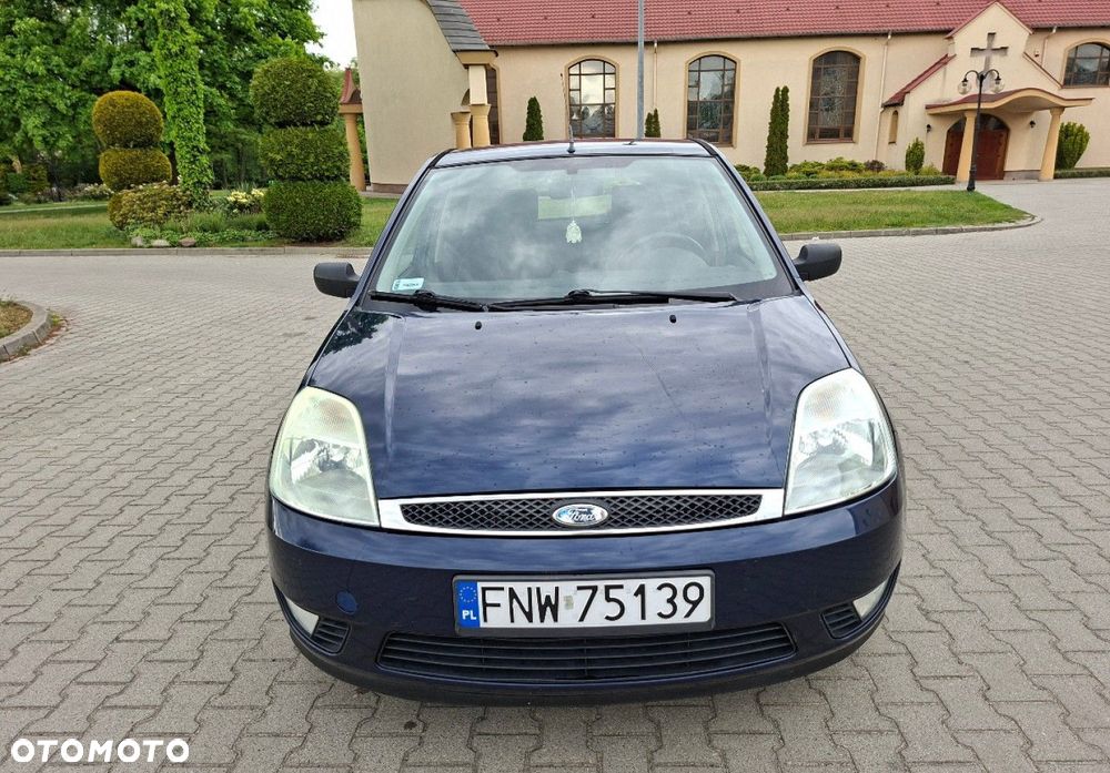 Ford Fiesta - 2
