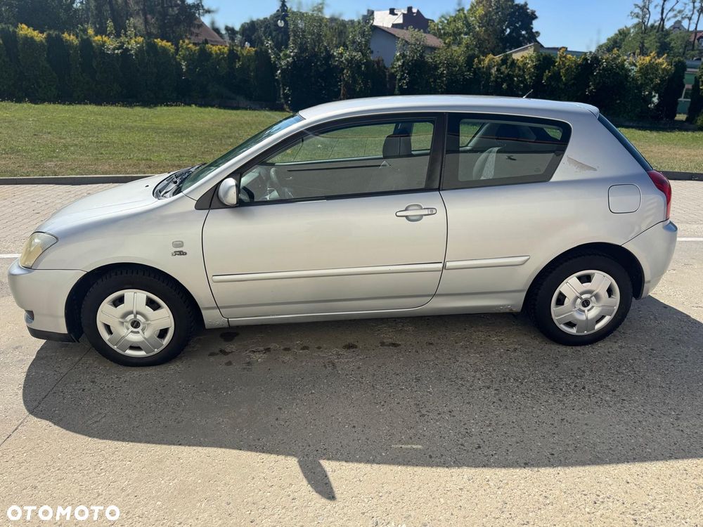 Toyota Corolla 2.0 D-4D - 1