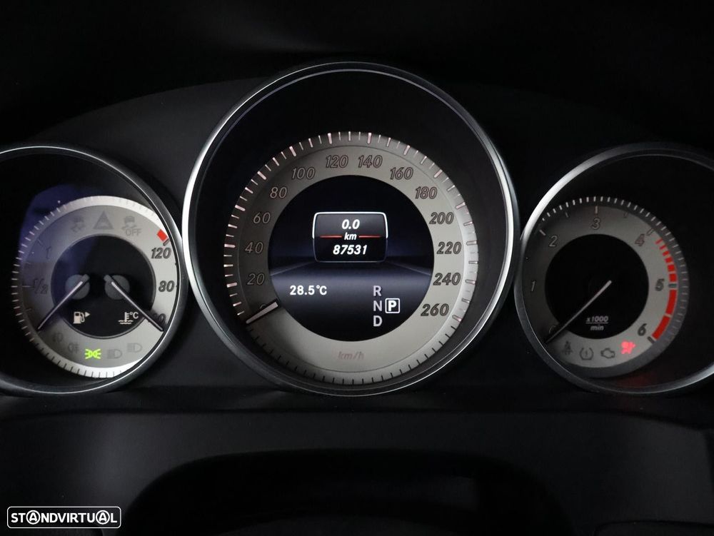 Mercedes-Benz E 250 CDi BlueEfficiency Auto - 20