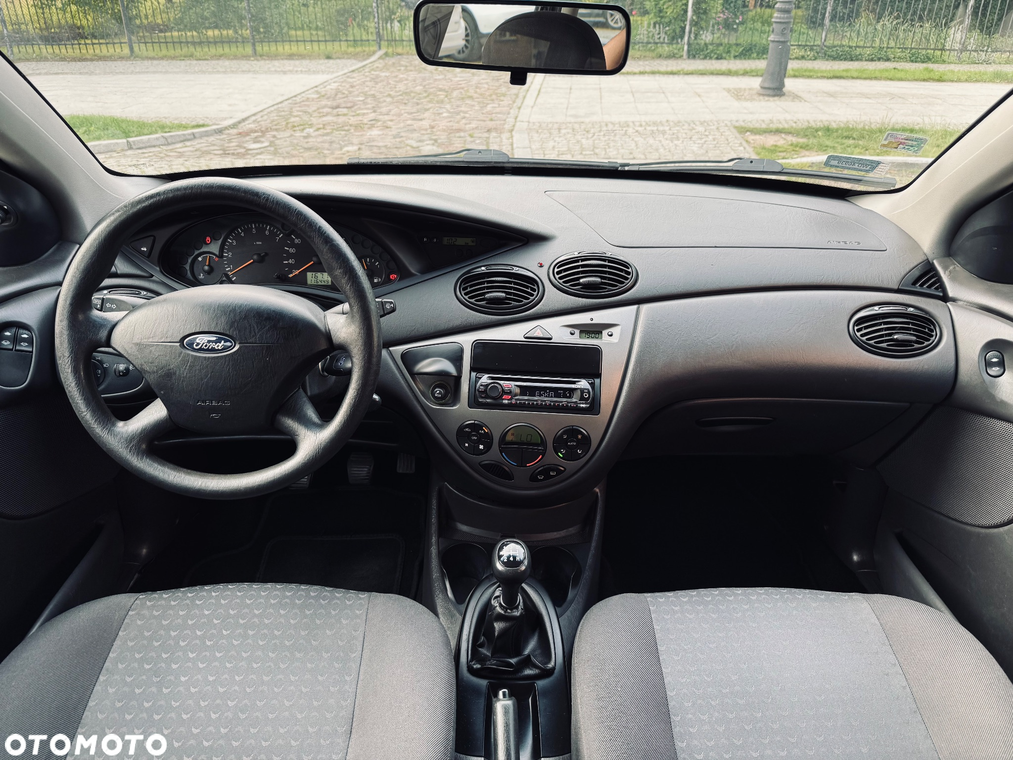 Ford Focus 1.8 Trend - 6
