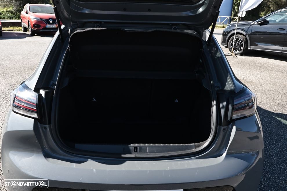 Peugeot 208 1.2 PureTech Allure - 17