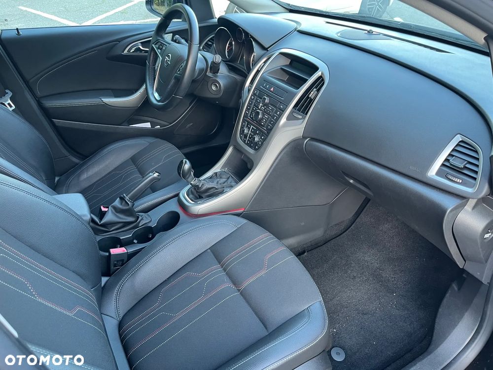 Opel Astra 1.4 T Edition 150 - 6