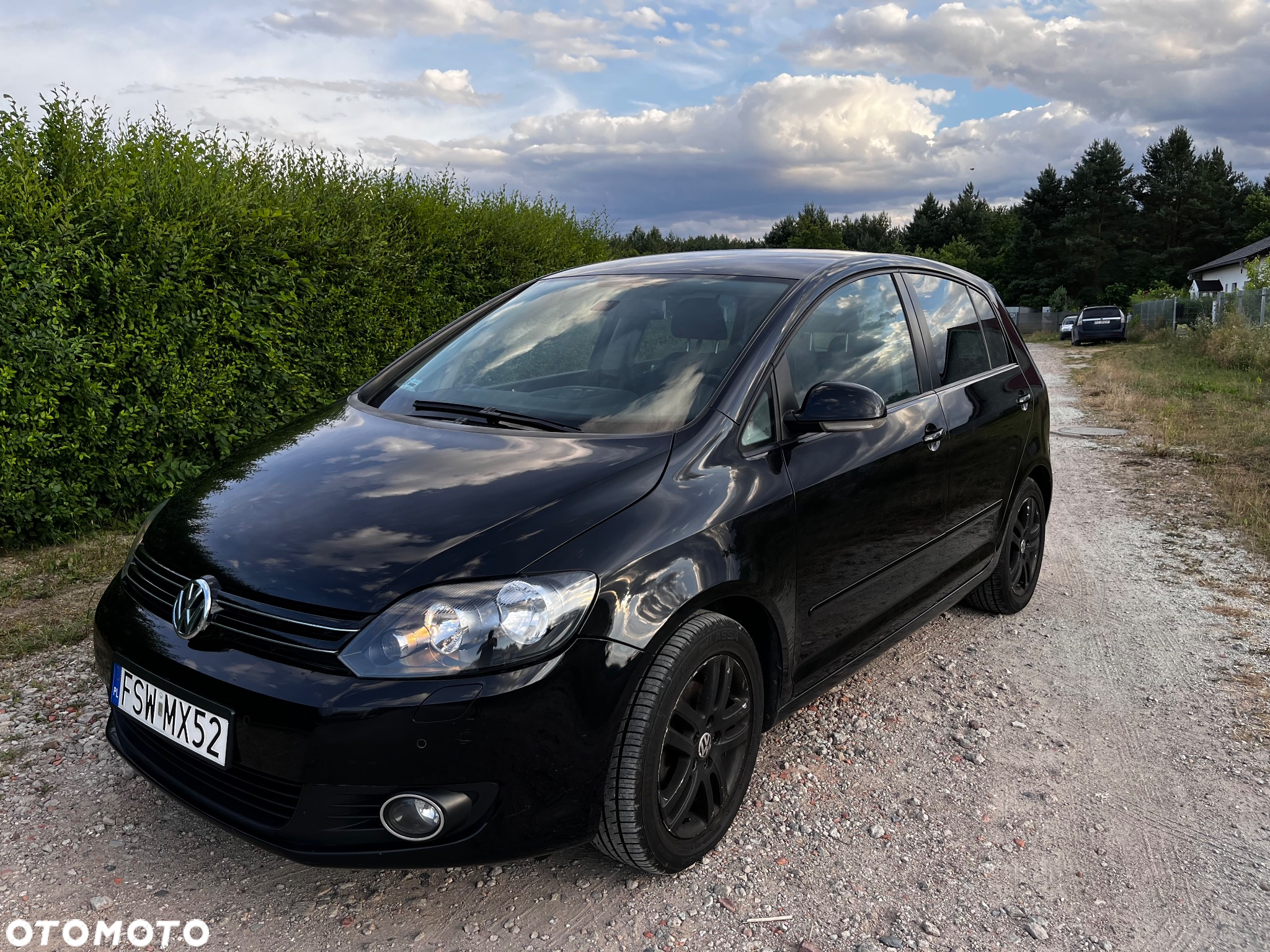 Volkswagen Golf Plus 1.6 TDI BlueMot Comfortline DSG - 4