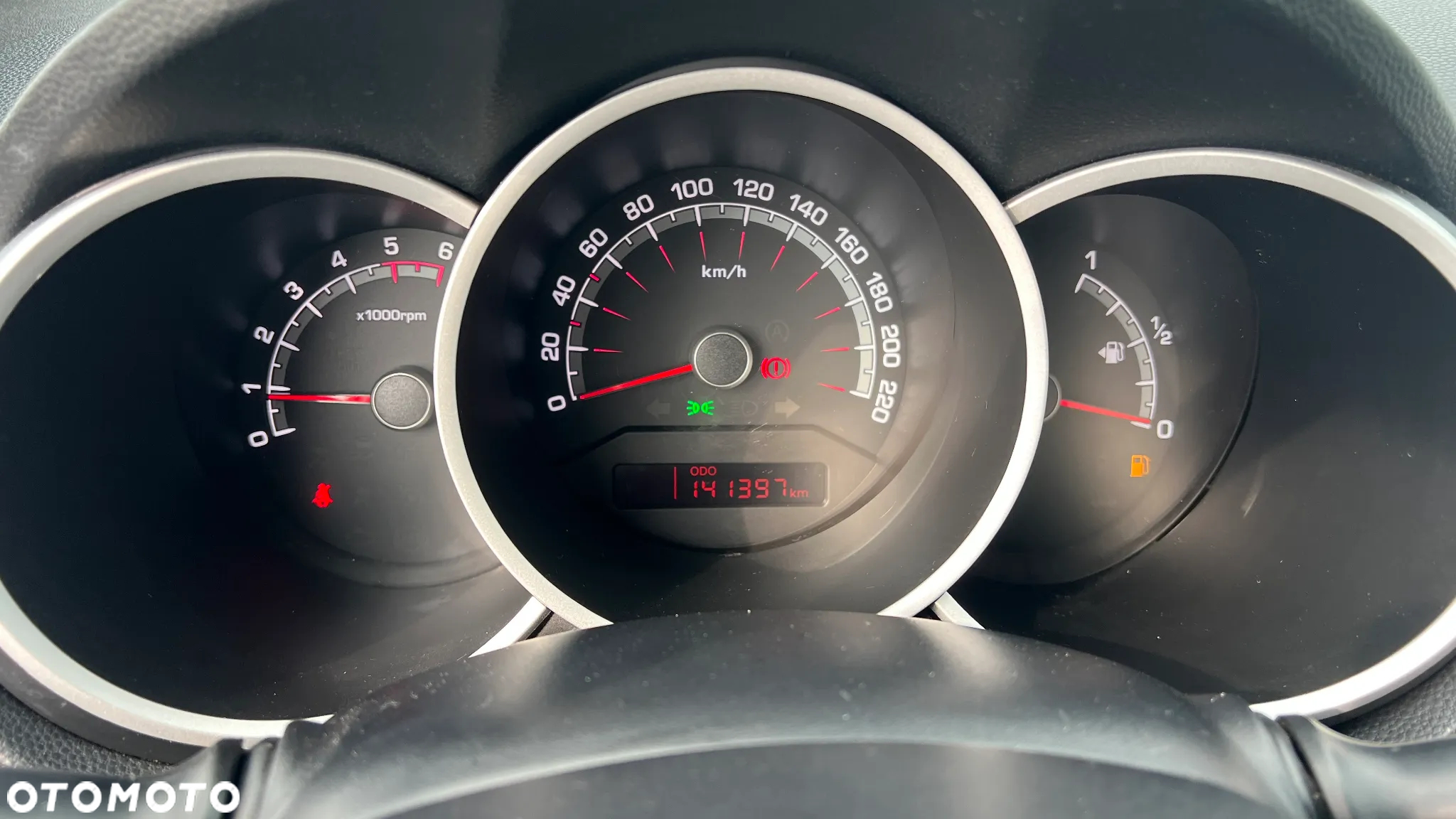Kia Venga 1.6 CRDi 128 Dream Team Edition - 19