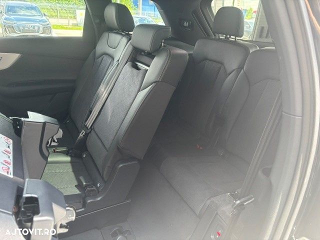 Audi Q7 50 TDI quattro Tiptronic MHEV S Line - 12