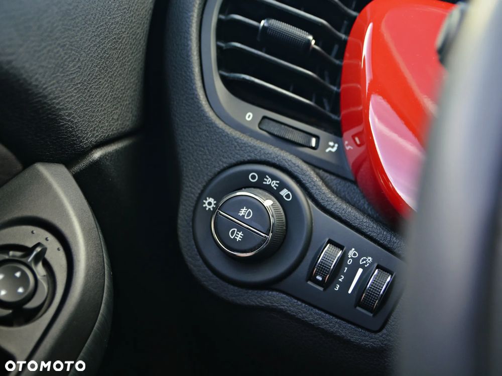 Fiat 500X 1.4 MultiAir Lounge - 24