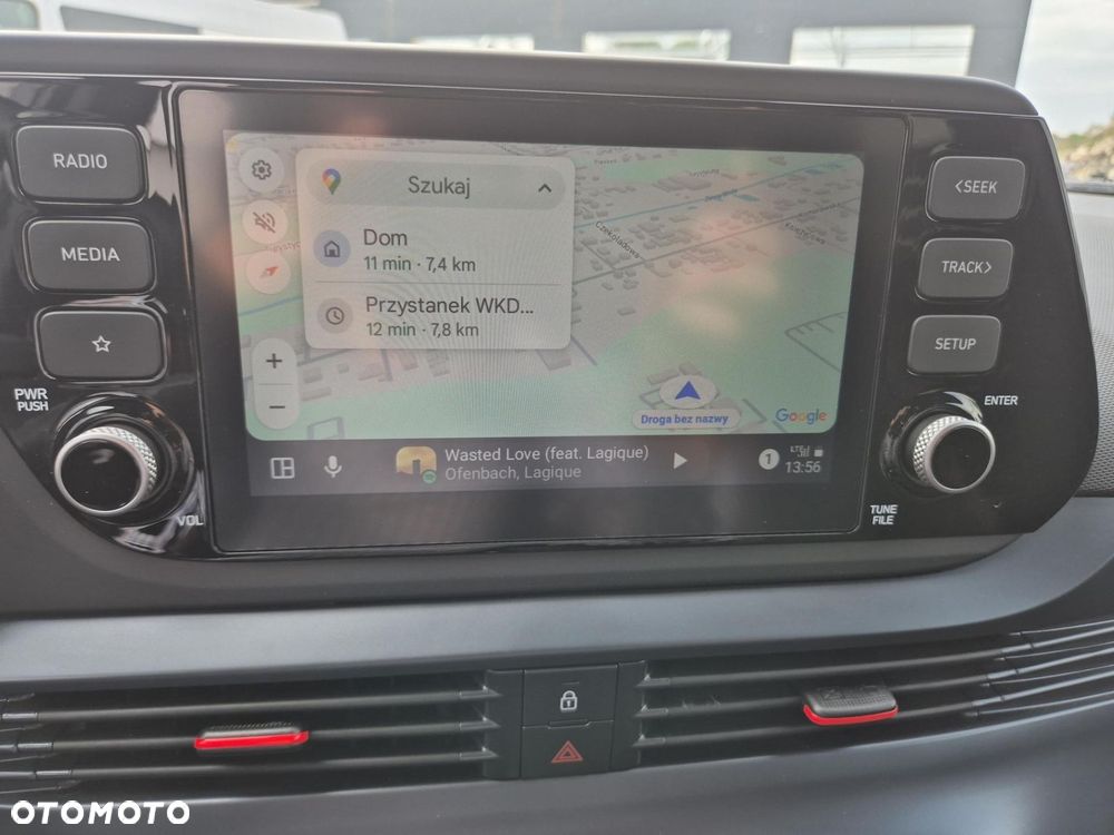 Hyundai i20 - 20