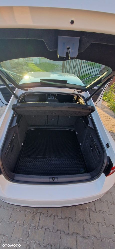 Skoda Superb 2.0 TDI SCR Ambition DSG - 11