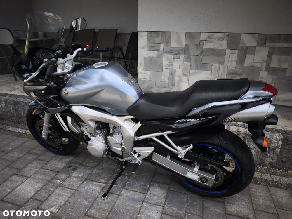 Yamaha FZ6 - 31