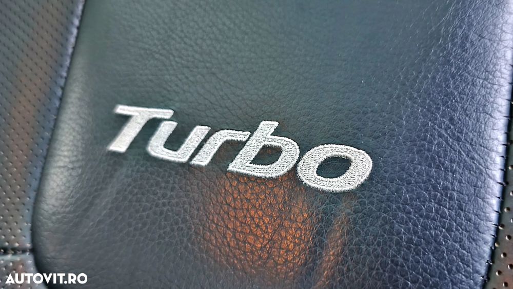 Hyundai Veloster 1.6 Turbo Matt Finish - 35