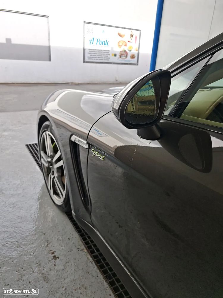 Porsche Panamera - 14