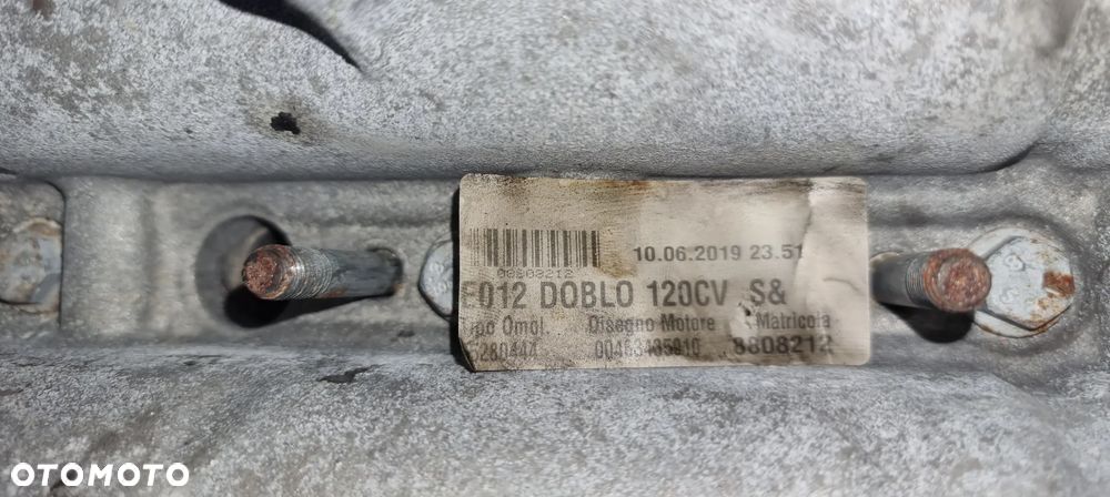 Silnik   Fiat Doblo 1.6 M-jet  55280444 - 1