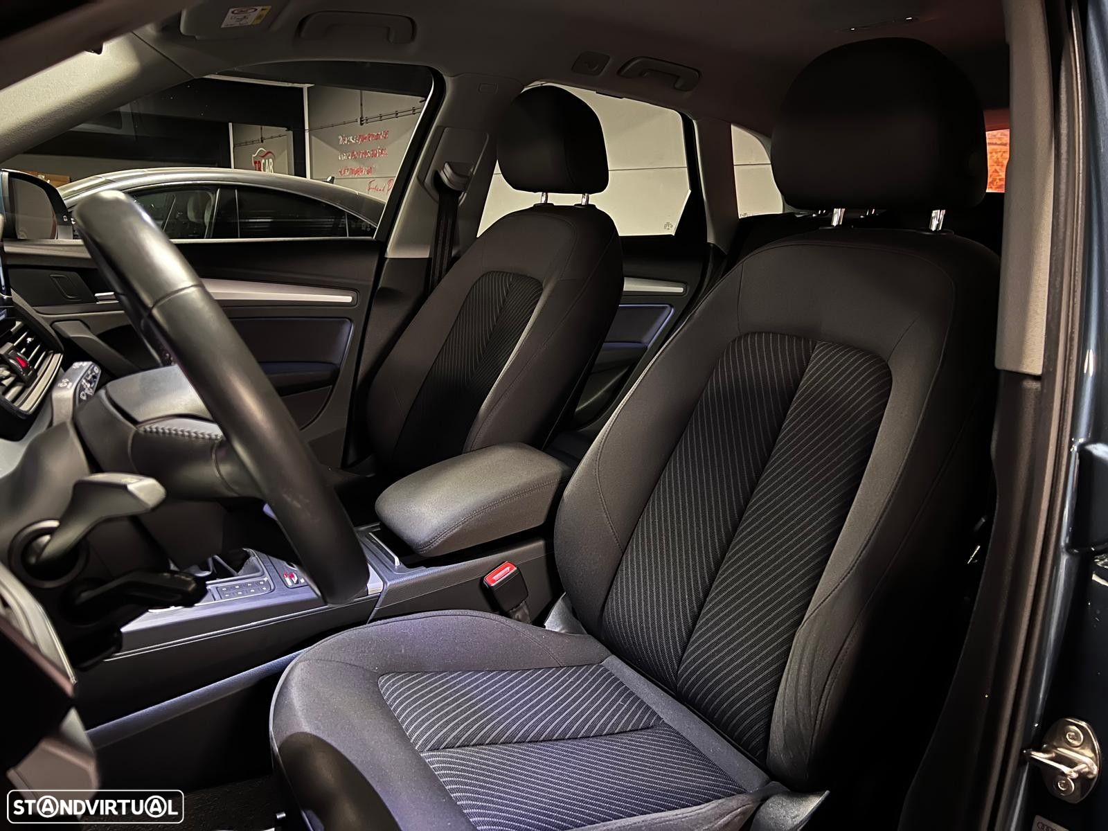 Audi Q5 2.0 TDi Business Line - 20