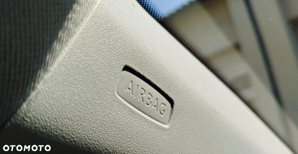 Volkswagen up! 1.0 move - 13