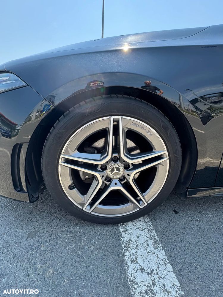 Mercedes-Benz A 180 7G-DCT AMG Line - 3