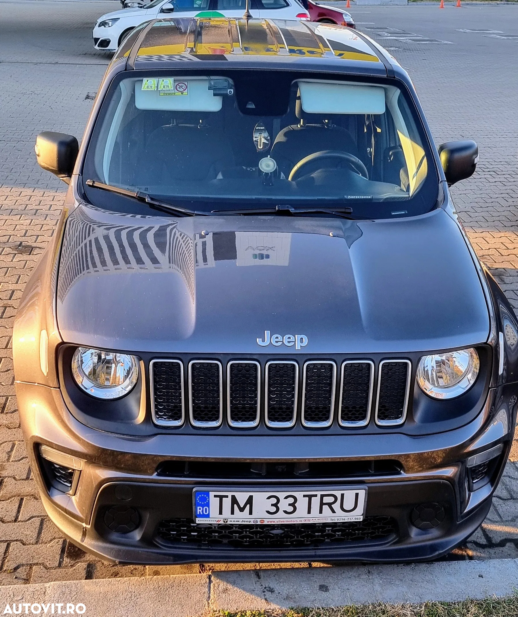 Jeep Renegade 1.0 Turbo 4x2 M6 Sport - 2