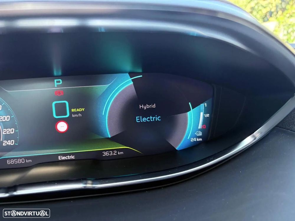 Peugeot 3008 1.6 Hybrid GT e-EAT8 - 43