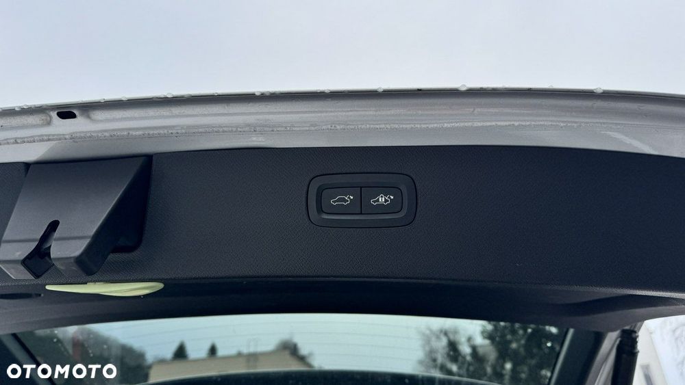 Volvo XC 90 - 39