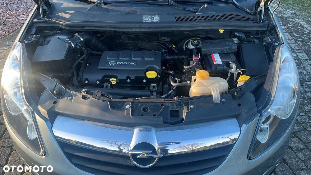 Opel Corsa 1.4 16V Edition 111 Jahre - 11