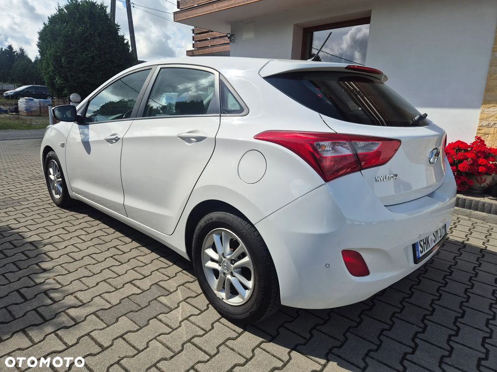 Hyundai i30 1.4 Trend - 3