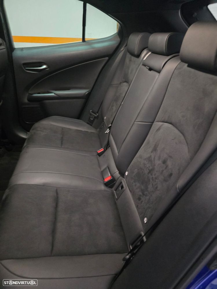 Lexus UX 250h F Sport+ - 7