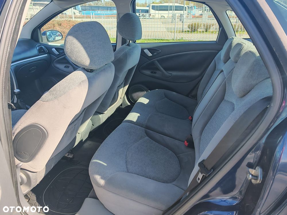 Citroën C5 II 1.6 HDi Impress - 12