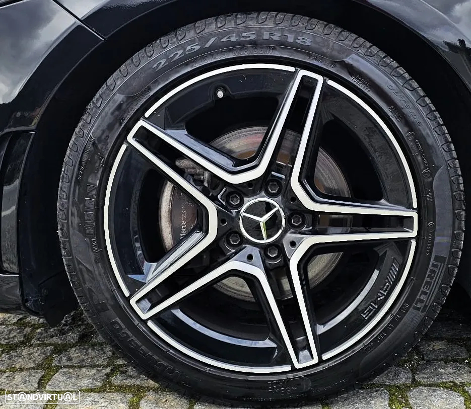 Mercedes-Benz A 180 Limousine d AMG Line Aut. - 21